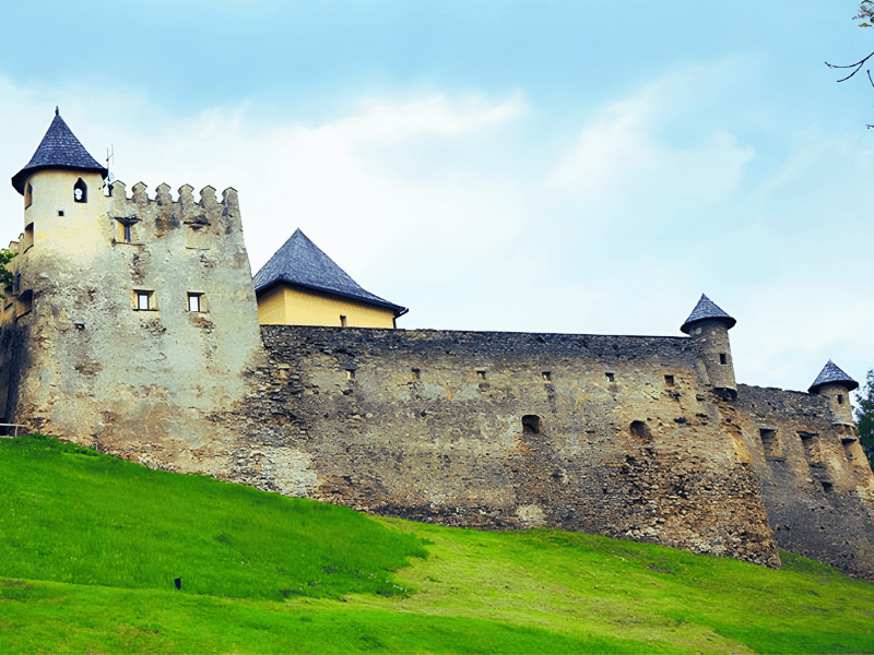 Olublo vár Szlovakia olublo-var-szlovakia